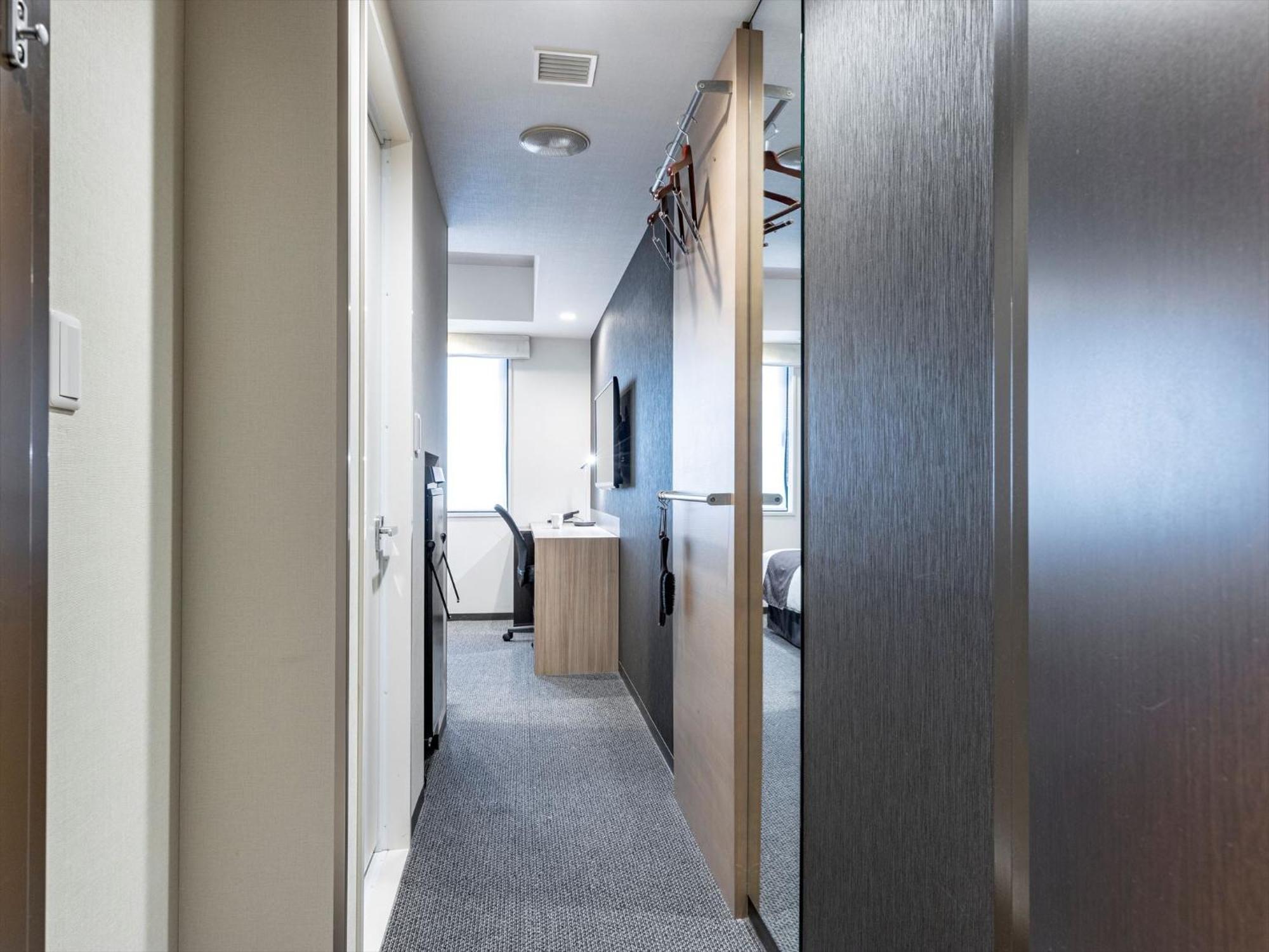 Tokyu Stay Shimbashi - Ginza Area Токио Экстерьер фото